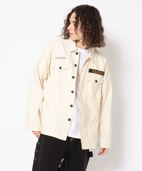 AVIREX(アヴィレックス)の「ユーティリティー シャツ ポスターパッチ / LONG SLEEVE UTILITY SHIRT "POSTER PATCH" / アヴィレックス / AVIREX(シャツ/ブラウス・メンズ・キナリ/ブラック系その他/オリーブ/カモフラージュ・MEDIUM/LARGE/X-LARGE/XX-LARGE)」の13枚目の写真