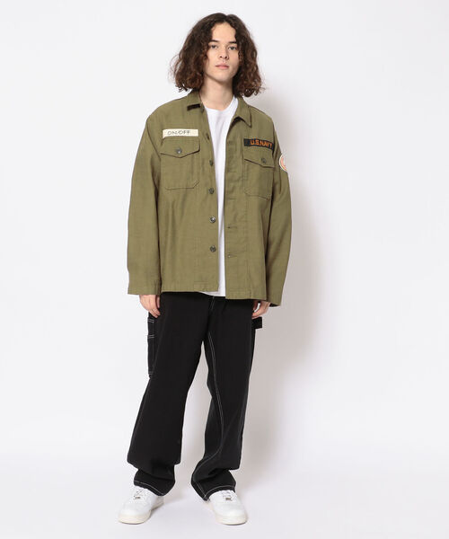 AVIREX(アヴィレックス)の「ユーティリティー シャツ ポスターパッチ / LONG SLEEVE UTILITY SHIRT "POSTER PATCH" / アヴィレックス / AVIREX(シャツ/ブラウス・メンズ・キナリ/ブラック系その他/オリーブ/カモフラージュ・MEDIUM/LARGE/X-LARGE/XX-LARGE)」の22枚目の写真