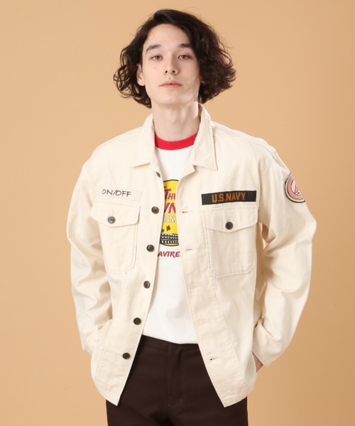 AVIREX(アヴィレックス)の「ユーティリティー シャツ ポスターパッチ / LONG SLEEVE UTILITY SHIRT "POSTER PATCH" / アヴィレックス / AVIREX(シャツ/ブラウス・メンズ・キナリ/ブラック系その他/オリーブ/カモフラージュ・MEDIUM/LARGE/X-LARGE/XX-LARGE)」の2枚目の写真