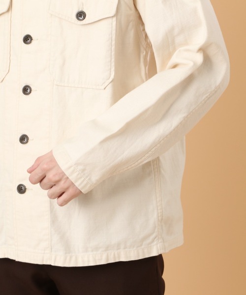AVIREX(アヴィレックス)の「ユーティリティー シャツ ポスターパッチ / LONG SLEEVE UTILITY SHIRT "POSTER PATCH" / アヴィレックス / AVIREX(シャツ/ブラウス・メンズ・キナリ/ブラック系その他/オリーブ/カモフラージュ・MEDIUM/LARGE/X-LARGE/XX-LARGE)」の6枚目の写真