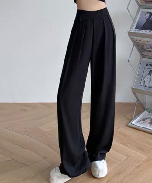 sakishimatokyo(サキシマトーキョー)の「【ZOZO限定】「フロントタックパンツ」(その他パンツ・レディース・ブラック/ブラウン・MEDIUM/LARGE)」の4枚目の写真