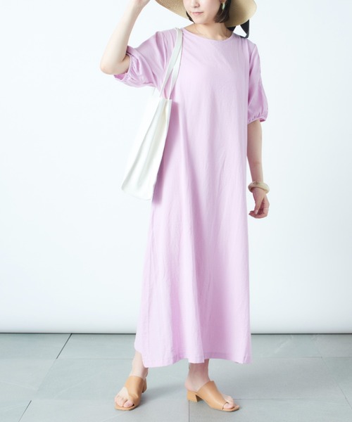 SETUP7（セットアップセブン）の「ヘルシーな肌魅せと、ぽわん袖。【SETUP7】ボリュームスリーブリラックスワンピース SCCH65　【手洗い可】（ワンピース・レディース・ブラック/ベージュ/パープル・4/5）」の7枚目の写真