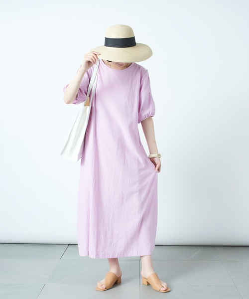 SETUP7（セットアップセブン）の「ヘルシーな肌魅せと、ぽわん袖。【SETUP7】ボリュームスリーブリラックスワンピース SCCH65　【手洗い可】（ワンピース・レディース・ブラック/ベージュ/パープル・4/5）」の8枚目の写真