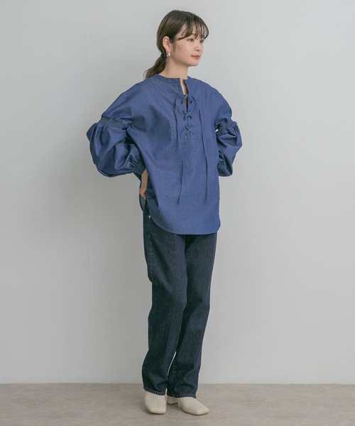 KBF（ケイビーエフ）の「スモッキングデニムブラウス（シャツ/ブラウス・レディース・ブラック/ブルー・ONE）」の17枚目の写真