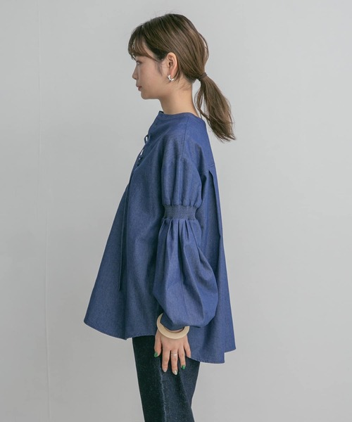 KBF（ケイビーエフ）の「スモッキングデニムブラウス（シャツ/ブラウス・レディース・ブラック/ブルー・ONE）」の20枚目の写真