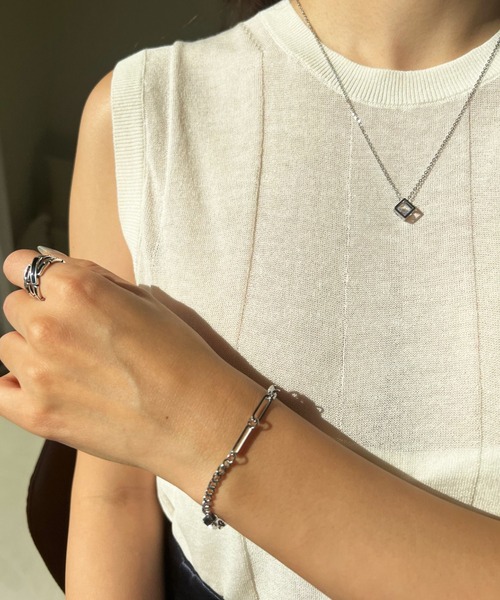 B.R.U（ブル）の「マルチデザインブレスレット（ブレスレット・レディース・シルバー・FREE）」の2枚目の写真