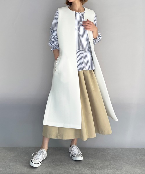 PICCIN（ピッチン）の「袖シャーリング裾フレアブラウス（シャツ/ブラウス・レディース・ネイビー/ホワイト系その他/ブルー系その他・M）」の4枚目の写真