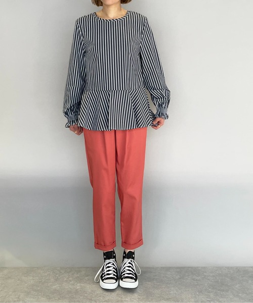 PICCIN（ピッチン）の「袖シャーリング裾フレアブラウス（シャツ/ブラウス・レディース・ネイビー/ホワイト系その他/ブルー系その他・M）」の16枚目の写真