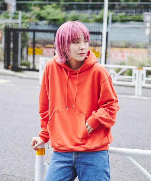 THE STANDARD(ザスタンダード)の「WEGO/【セットアップ対応商品】スタンダードプルオーバーパーカ(パーカー・メンズ・オレンジ/グリーン/ブラック/杢グレー/オフホワイト/ネイビー・SMALL/MEDIUM/LARGE)」の19枚目の写真