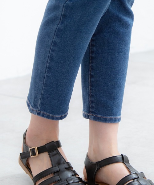 Honeys(ハニーズ)の「デニムスキニー(股下61cm)(デニムパンツ・レディース・ライトインディゴブルー/ワンウォッシュ・LL/SS/S/M/L)」の10枚目の写真