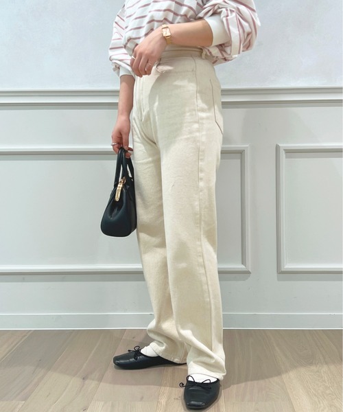 apres jour（アプレジュール）の「ハイウエストスリムストレートパンツ【ZOZOTOWN限定アイテム】（デニムパンツ・レディース・ダークブルー/オフホワイト/ブルー・MEDIUM/X-LARGE/LARGE/SMALL）」の4枚目の写真