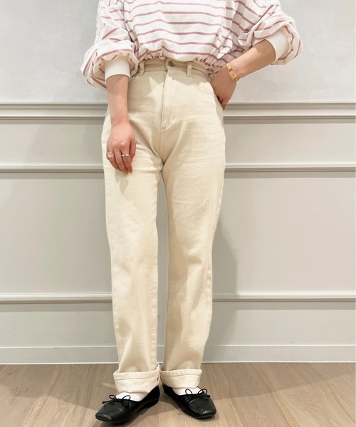 apres jour（アプレジュール）の「ハイウエストスリムストレートパンツ【ZOZOTOWN限定アイテム】（デニムパンツ・レディース・ダークブルー/オフホワイト/ブルー・MEDIUM/X-LARGE/LARGE/SMALL）」の6枚目の写真