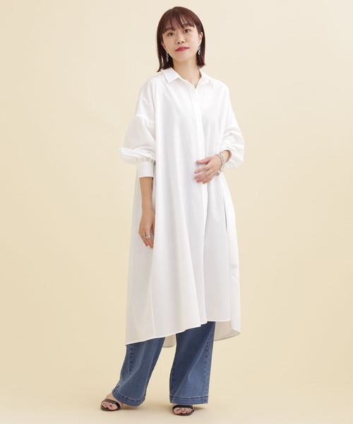 NANO universe(ナノユニバース)の「ドルマンシャツワンピース(シャツワンピース・レディース・その他1/ベージュ系その他2/ホワイト・FREE)」の2枚目の写真