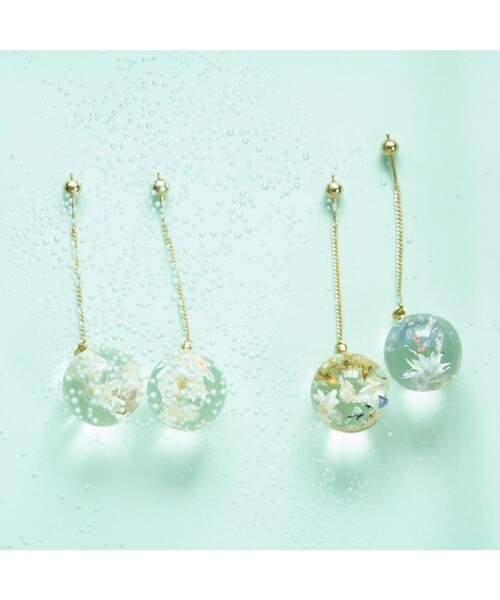 ANEVER（アンエバー）の「【Lily of the valley】ドロップ ピアス（ピアス（両耳用）・レディース・ホワイト系/アイボリー系・F）」の4枚目の写真