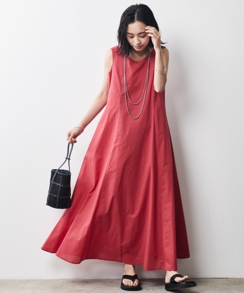 CHIC STYLE（シックスタイル）の「大きいサイズ バックピンタック 