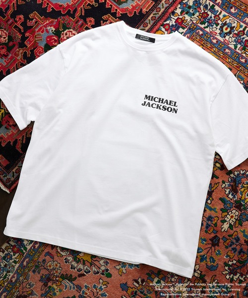 JOURNAL STANDARD relume(ジャーナルスタンダード レリューム)の「【MICHAEL JACKSON / マイケルジャクソン】BEST TRACKS Tシャツ(Tシャツ/カットソー・メンズ・ホワイト/ブラック/ホワイト系その他/ブラック系その他/ホワイト系その他2/ブラック系その他2・MEDIUM/X-LARGE)」の11枚目の写真