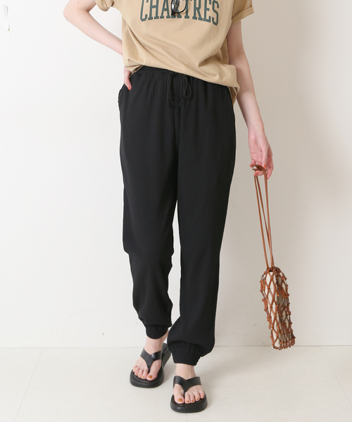 SLOBE IENA(スローブイエナ)の「プリーツリブイージーパンツ(その他パンツ・レディース・チャコールグレー/ブラック・FREE)」の6枚目の写真