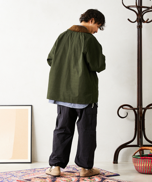 Barbour（バブアー）の「【BARBOUR / バブアー】別注 TRANSPORT JACKET（ブルゾン・メンズ・ブラック/カーキ・40/38/36）」の18枚目の写真