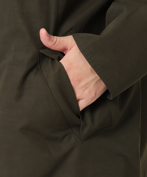 Barbour（バブアー）の「【BARBOUR / バブアー】別注 TRANSPORT JACKET（ブルゾン・メンズ・ブラック/カーキ・40/38/36）」の3枚目の写真