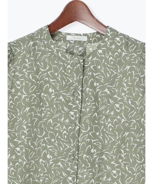 Te chichi(テチチ)の「デシンラインアートプリントブラウス(シャツ/ブラウス・レディース・ベージュ/ネイビー/グリーン・フリ-)」の17枚目の写真