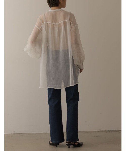 Re:EDIT（リエディ）の「[2022A/W COLLECTION]シアーストライプマオカラーシャツ（シャツ/ブラウス・レディース・ベージュ/ホワイト・LARGE/MEDIUM）」の5枚目の写真