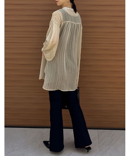 Re:EDIT（リエディ）の「[2022A/W COLLECTION]シアーストライプマオカラーシャツ（シャツ/ブラウス・レディース・ベージュ/ホワイト・LARGE/MEDIUM）」の17枚目の写真