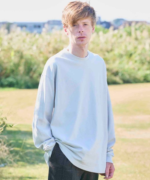 United Athle(ユナイテッドアスレ)の「9.1オンス マグナムウェイト ビッグシルエット ロングスリーブ Tシャツ(2.1インチリブ)442201(Tシャツ/カットソー・メンズ・ホワイト/ブラック/グレー/カーキ・LARGE/X-LARGE)」の4枚目の写真