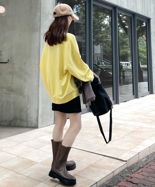 秋の最旬アイテム！サイドゴア厚底トラックソールチェルシーブーツ