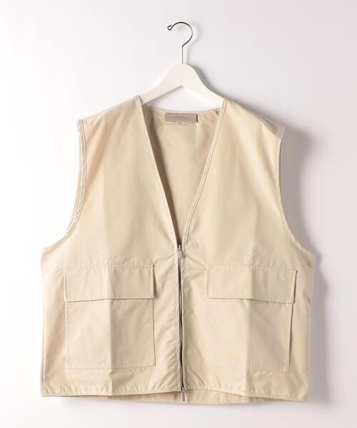 FOG ESSENTIALS(エフオージーエッセンシャルズ)の「<FEAR OF GOD ESSENTIALS> WORK VEST/ベスト(ベスト・メンズ・ナチュラル/ブラック・S/M)」の2枚目の写真