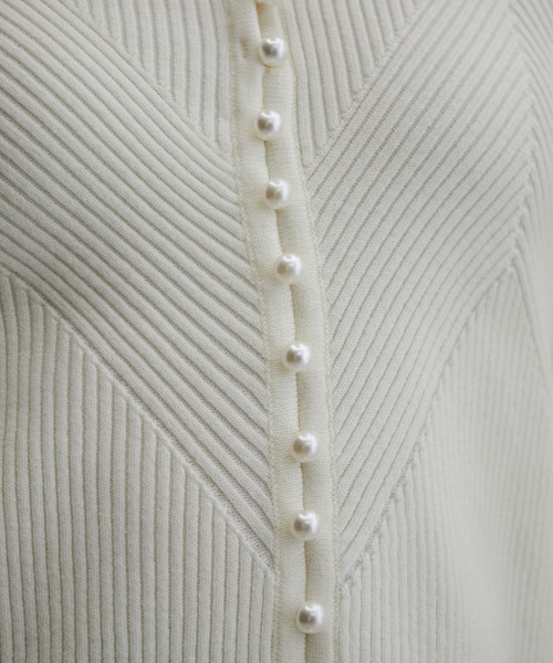 【WEB限定】パールボタンコンパクトニット