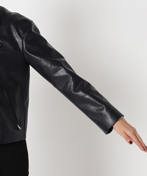 B.C STOCK（ベーセーストック）の「ビーガンレザーWライダース（ライダースジャケット・レディース・ブラック/ベージュ・FREE）」の5枚目の写真