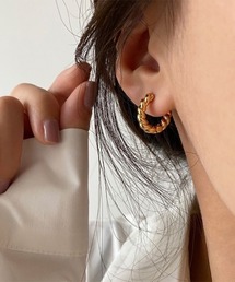 ツイストフープピアス