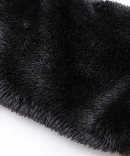 KANGOL(カンゴール)の「ファー 中綿 ティペット / 裏ボア 中綿マフラー(マフラー・レディース・ベージュ/ブラック・FREE)」の12枚目の写真