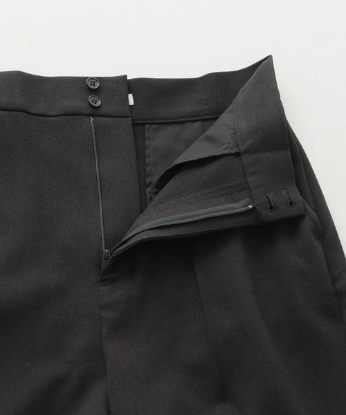 JOURNAL STANDARD relume（ジャーナルスタンダード　レリューム）の「ウォッシャブルサージストレッチハーフパンツ（その他パンツ・レディース・チャコールグレー/ブラック・FREE）」の20枚目の写真