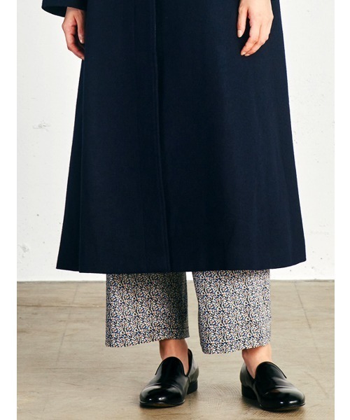 MidiUmi（ミディウミ）の「MidiUmi リサイクルウールステンカラーフレアコート（ステンカラーコート・レディース・グレー・FREE）」の15枚目の写真