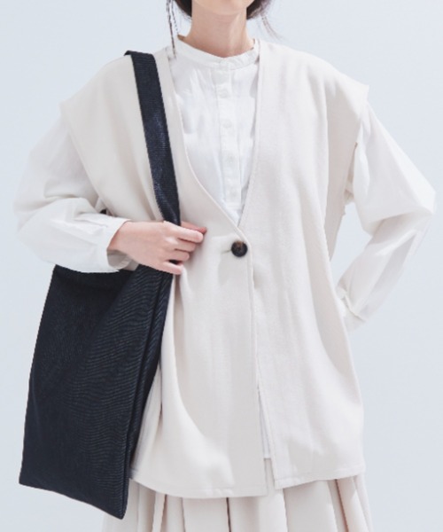 Libra Cue（リブラ キュー）の「ワンボタンベスト（ベスト・レディース・アイボリー/ブラック・FREE）」の7枚目の写真