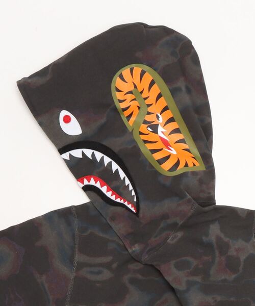 A BATHING APE（アベイシングエイプ）の「BAPE THERMOGRAPHY SHARK FULL ZIP HOODIE  M（パーカー・メンズ・ブラック・XXX-LARGE/XX-LARGE/X-LARGE/LARGE/MEDIUM/SMALL）」の6枚目の写真