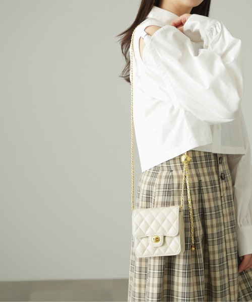 FREE'S MART（フリーズマート）の「◆2Wayキルティングミニバッグ（ショルダーバッグ・レディース・ブラック/ホワイト/イエロー/ブルー・ﾌﾘ-）」の7枚目の写真