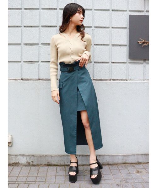 MURUA（ムルーア）の「プラットフォームサンダル（サンダル・レディース・ホワイト/ブラック・35/36/37）」の4枚目の写真