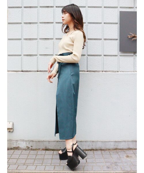 MURUA（ムルーア）の「プラットフォームサンダル（サンダル・レディース・ホワイト/ブラック・35/36/37）」の5枚目の写真