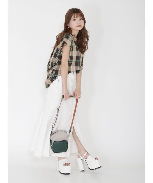 MURUA（ムルーア）の「プラットフォームサンダル（サンダル・レディース・ホワイト/ブラック・35/36/37）」の14枚目の写真