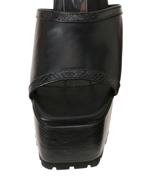 MURUA（ムルーア）の「プラットフォームサンダル（サンダル・レディース・ホワイト/ブラック・35/36/37）」の21枚目の写真