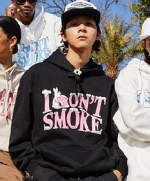 A'GEM/9 × .kom『DONSMOKE/ドンスモーク』I DONT SMOKE プルオーバーパーカー