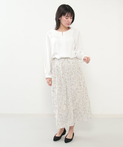 IKKA LOUNGE(イッカラウンジ)の「【洗濯機で洗える】ゴールドパーツブラウス(シャツ/ブラウス・レディース・ライラック/オフホワイト・L/M)」の7枚目の写真
