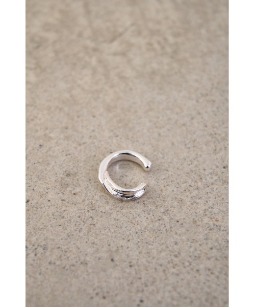 AZUL by moussy（アズールバイマウジー）の「CHUNKY METAL EARCUFF SET/チャンキーメタルイヤーカフセット（ピアス（両耳用）・レディース・ゴールド系その他/シルバー・FREE）」の12枚目の写真