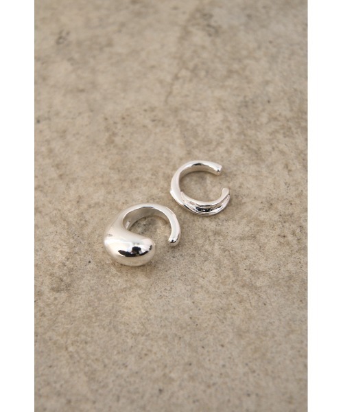 AZUL by moussy（アズールバイマウジー）の「CHUNKY METAL EARCUFF SET/チャンキーメタルイヤーカフセット（ピアス（両耳用）・レディース・ゴールド系その他/シルバー・FREE）」の3枚目の写真