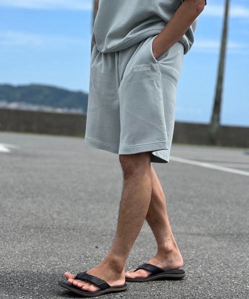 IPD(アイピーディー)の「【IPD】INTERNATIONAL PRO DESIGNS SWEAT SHORTS(その他パンツ・メンズ・アッシュグレー/ブラック/グリーン・LARGE/X-LARGE/MEDIUM)」の1枚目の写真