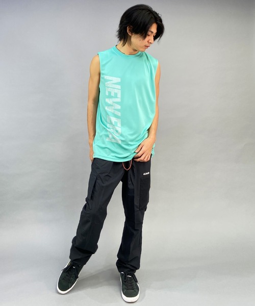 NEW ERA(ニューエラ)の「【ZOZOTOWN限定】NEW ERA/ニューエラ/NEW ERA PERFORMANCE/ニューエラパフォーマンス 吸汗速乾 タンクトップ/ノースリーブTシャツ 13516815/13516816/13516817(タンクトップ・メンズ・ホワイト/エメラルド/ブラック・L/XL/XXL/M)」の14枚目の写真