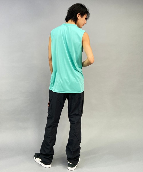 NEW ERA(ニューエラ)の「【ZOZOTOWN限定】NEW ERA/ニューエラ/NEW ERA PERFORMANCE/ニューエラパフォーマンス 吸汗速乾 タンクトップ/ノースリーブTシャツ 13516815/13516816/13516817(タンクトップ・メンズ・ホワイト/エメラルド/ブラック・L/XL/XXL/M)」の15枚目の写真