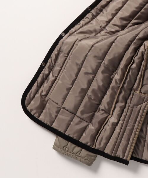 LAVENHAM（ラベンハム）の「VERTICAL QUILT DENHAM MENS / バーティカルキルト デンハム メンズ（その他アウター・メンズ・ベージュ系その他/ネイビー・S/M/L/XS）」の18枚目の写真